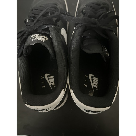 Nike Air Force 1 '07 Men's Sneaker Black White Pebbled Leather - Size 12 - Picture 7 of 9